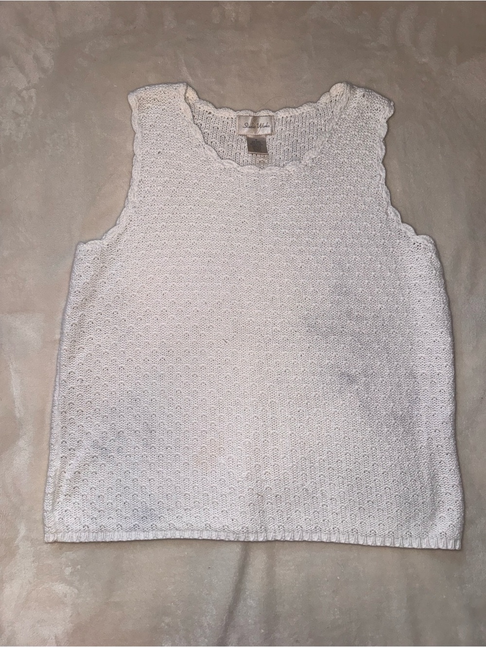 Vintage White Sleeveless Knit Vest/Tank Top Size Medium